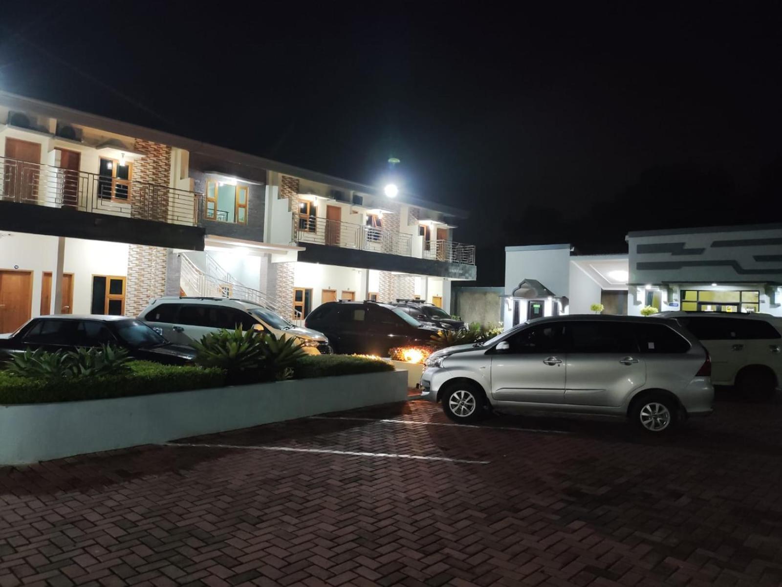 Hotel Cibening Purwakarta Dış mekan fotoğraf