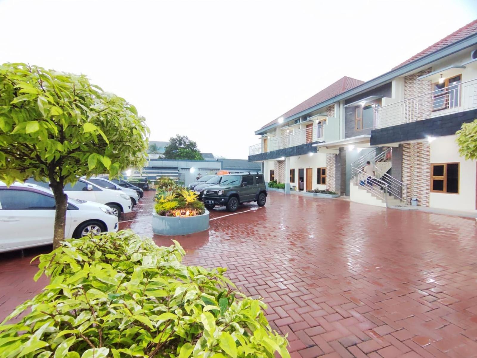 Hotel Cibening Purwakarta Dış mekan fotoğraf