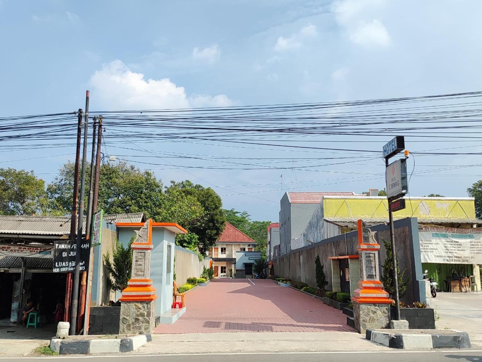 Hotel Cibening Purwakarta Dış mekan fotoğraf