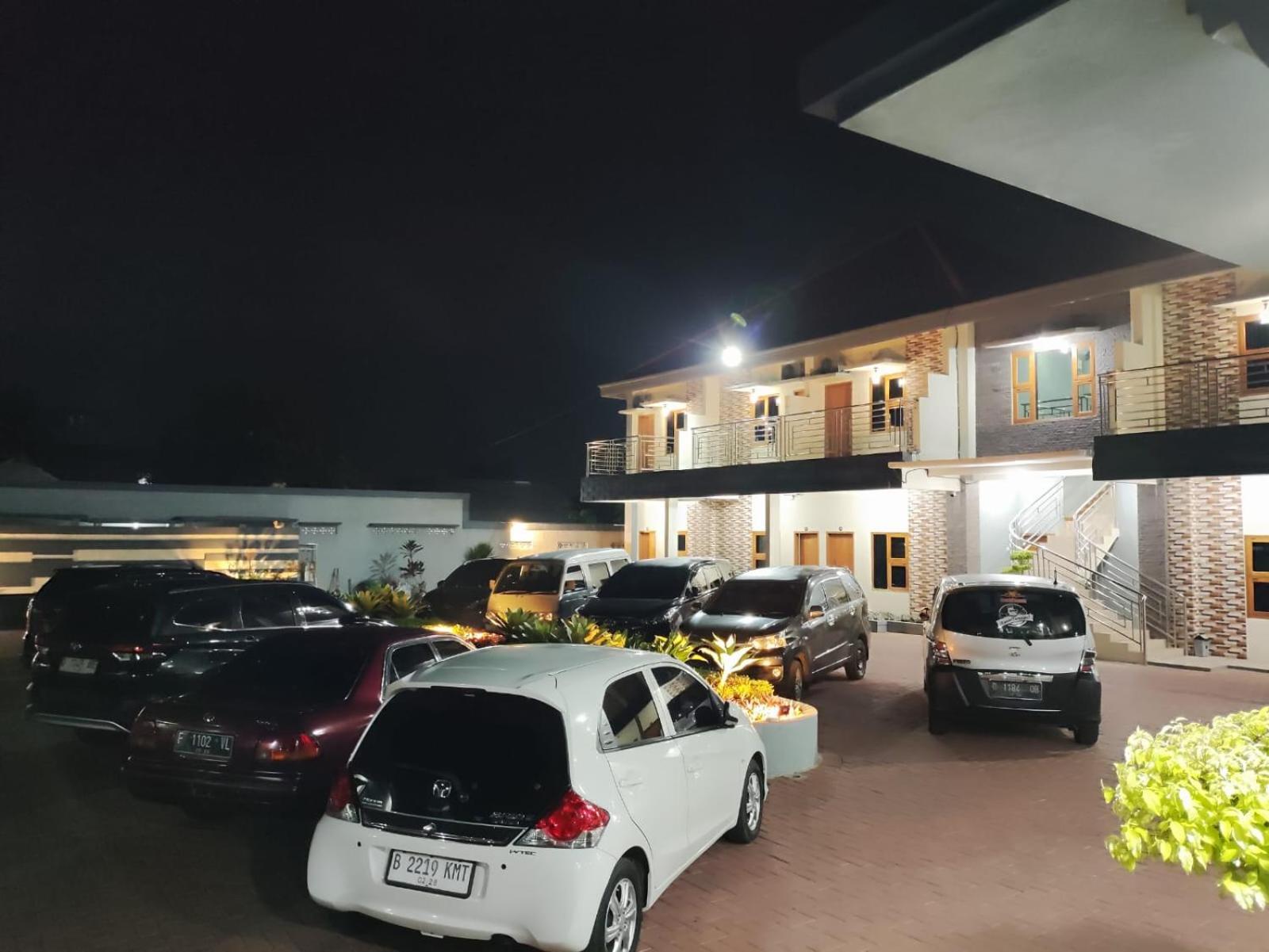 Hotel Cibening Purwakarta Dış mekan fotoğraf