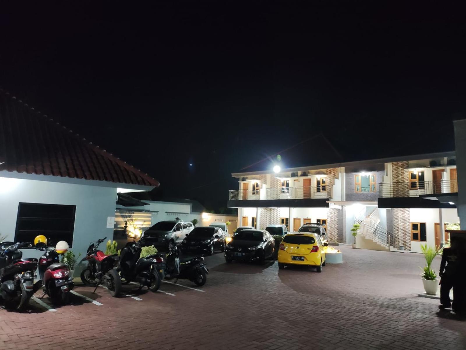 Hotel Cibening Purwakarta Dış mekan fotoğraf
