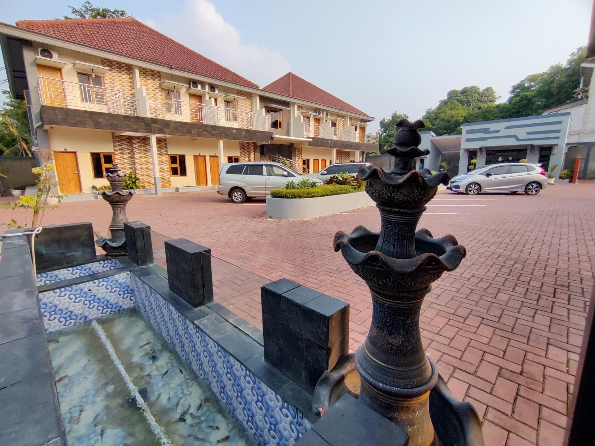 Hotel Cibening Purwakarta Dış mekan fotoğraf