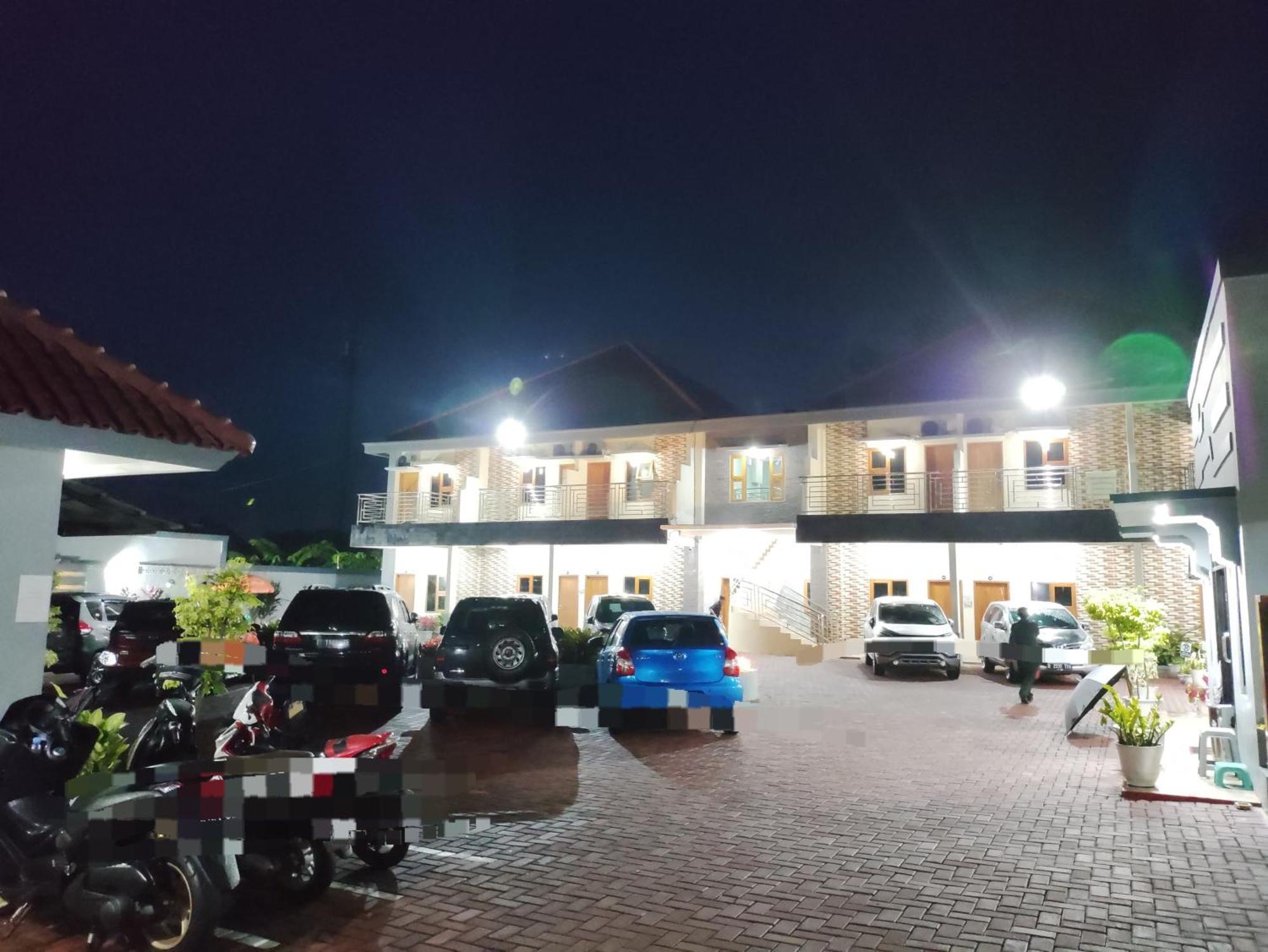 Hotel Cibening Purwakarta Dış mekan fotoğraf