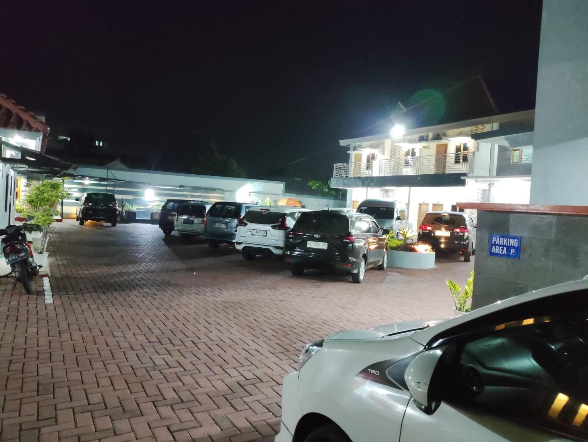 Hotel Cibening Purwakarta Dış mekan fotoğraf